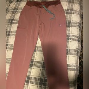 Figs Yola Mineral Mauve EUC